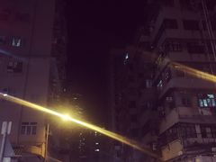 -东荟城名店仓