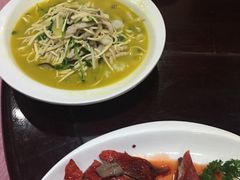 -石家饭店中市店