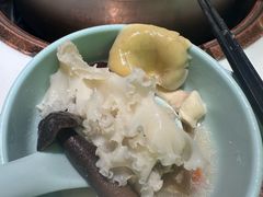 -洪氏嗨捞·猪肚鸡火锅(阳光天地店)