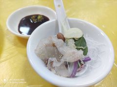 -官塘陈记鱼生·潮汕砂锅粥·牛肉火锅(潮枫路总店)