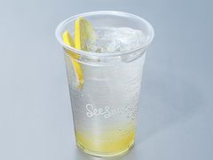 柠檬水-Seesaw Coffee(环贸iapm店)