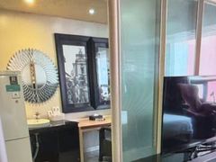 -喜鹊愉家酒店(郑州曼哈顿博览中心地铁站店)