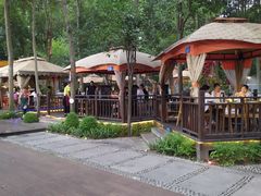 -二荆条·蜀鲜汇城市森林火锅