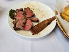 牛三角肉-拉蒂娜·巴西牛排馆 Latina·Brazilian Steakhouse(陆家嘴旗舰店)