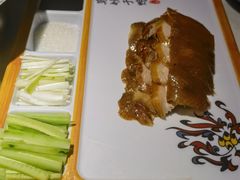 -荷塘秋月·本帮江浙菜(国权路店)