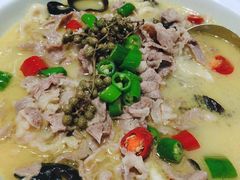 酸汤肥牛-京味民福烤鸭店(建设四马路店)