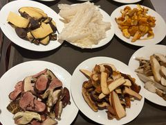 -天宜隆蘑菇宴火锅(石景山旗舰店)