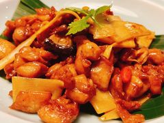 -雀舞云南菜(天津天河城购物中心店)