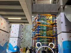 -山之巅攀岩馆(太古城店)