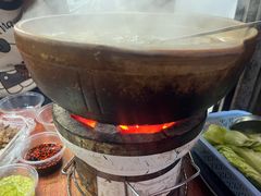 -威邵鸡煲(西华路总店)