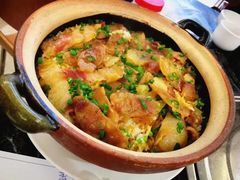 招牌腊味煲仔饭-美极鲜食坊(宝安南路店)