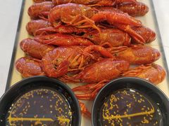 -肥肥虾庄·金牌油焖大虾(首义路店)