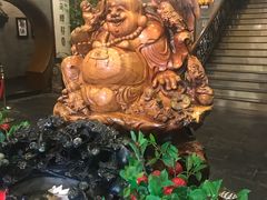 大堂-九花山烤鸭店
