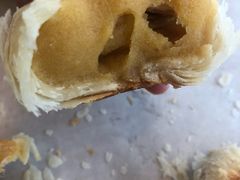 蛋黄肉松月饼-长发西饼(临顿路店)