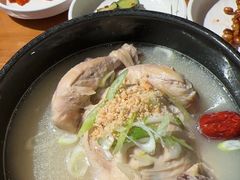 -长寿参鸡汤(朝韩风情街店)