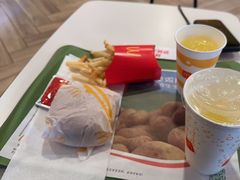 -麦当劳(保利若比邻店)