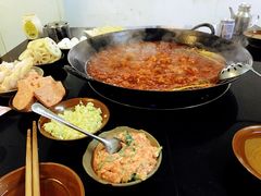 -岗上渣渣老火锅(两路口店)