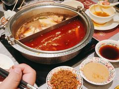 -一绪に寿喜烧(荟聚店)