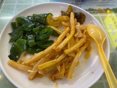 -红鼻子桂林米粉(金唐新光界店)