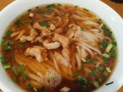 -矮子粉店1985·长沙米粉(湘春路店)