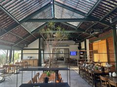 -喜洲吧·江畔老船厂·庭院餐厅(喜临院店)