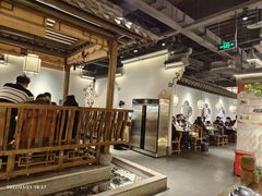 大堂-小菜园新徽菜(芜湖镜湖苏宁店)