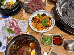 -青瓦餐厅·生鱼片·韩园烤肉(西塔店)