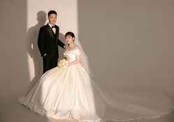 -挪娅婚纱摄影皇家会所