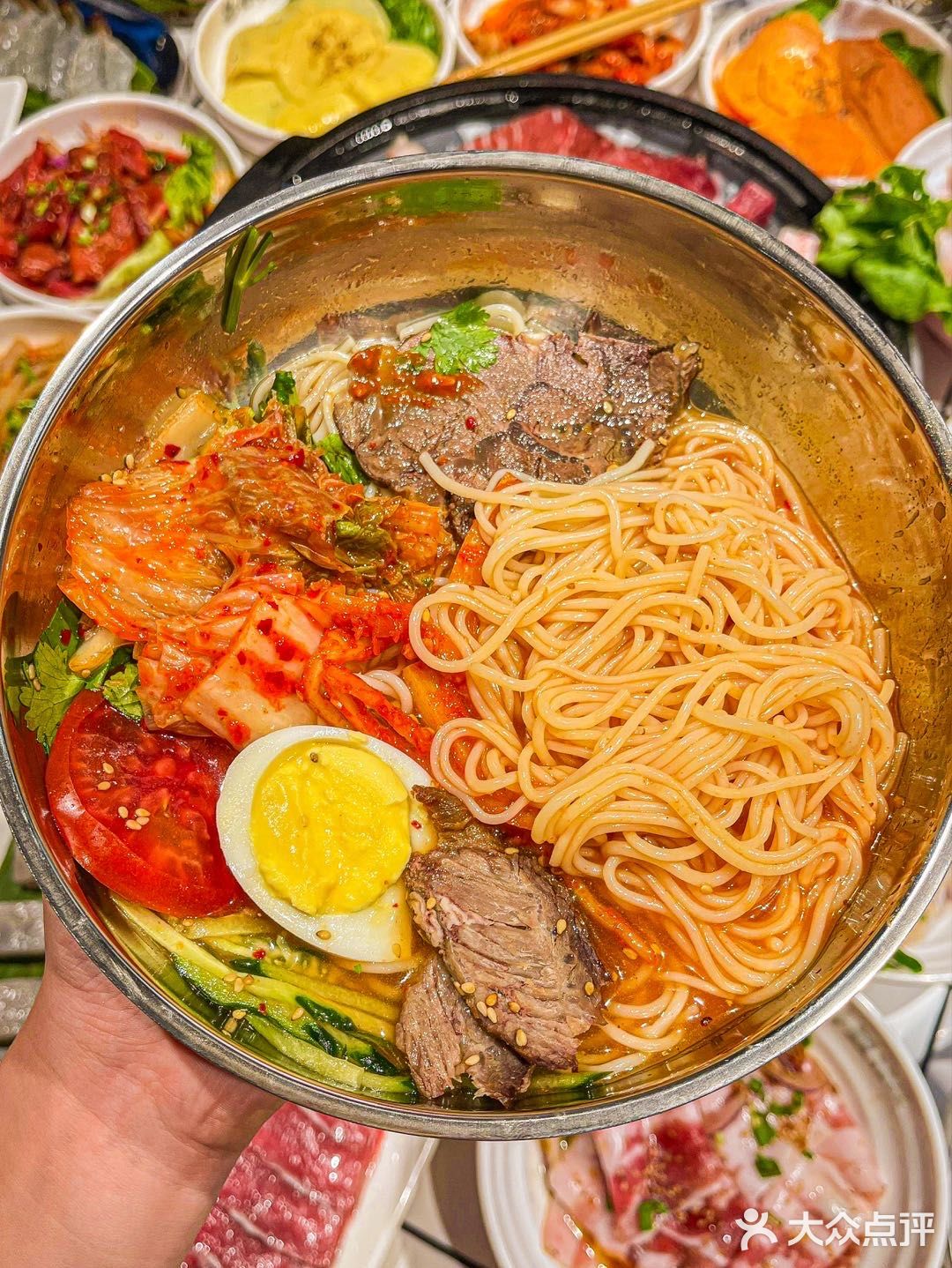 重庆美食 |人均50吃正宗东北烤肉🥩冷面绝了

