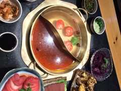 -顶顶汤火牛排火锅·经典铜锅涮肉