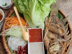 菜包鱼-傣泐金湾餐厅