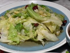 炝炒卷心菜-懒人盐府人家(航天桥店)