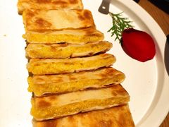 大黄粘米饼-奉天小馆·非遗东北菜(沈阳万象城店)