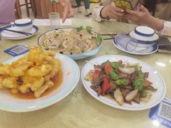 -鹤乡东北菜(崮山路店)