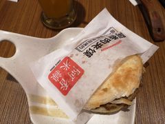 -阿香米线(大唐西市大润发店)