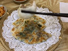 干菜肉麦饼-桐香园小笼包(百井坊巷店)