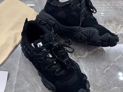 -Acne Studios(芮欧百货店)