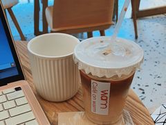-Cafe on warm(丹霞店)