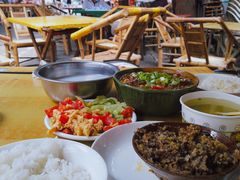 -十一街苍蝇馆子转经消江湖菜(九眼桥十一街店)