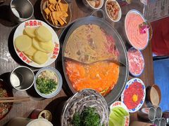 -萍姐火锅·公路夜市(武汉首店)