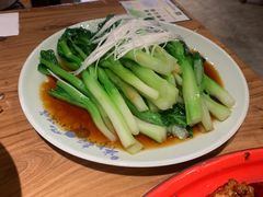 -先启半步颠小酒馆(常熟万达广场店)