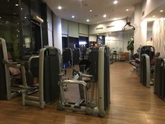 -一兆韦德健身(凤凰城店)