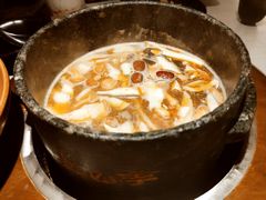 古法野生菌汤底-芸山季·云南野生菌火锅(人民广场来福士店)