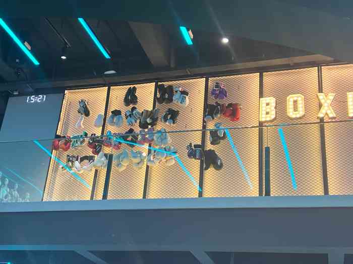 life turbo(渝北旗舰店)-"这家店设施很新,装修风格很现代化,轻轻松.