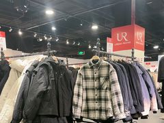 -燕莎奥特莱斯购物中心