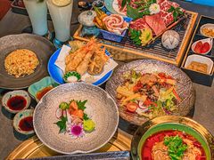 -铭牛烧肉·和牛海鲜自助(高新月牙湖店)