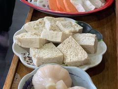 -东镇老火锅(长春路首店)