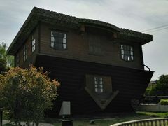 -金山农民画村-枫泾波兰倒置屋