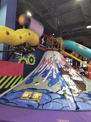 -欧酷世界动力星球(王府井奥莱UP TOWN店)