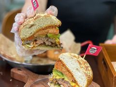 -Burger Double汉堡双倍